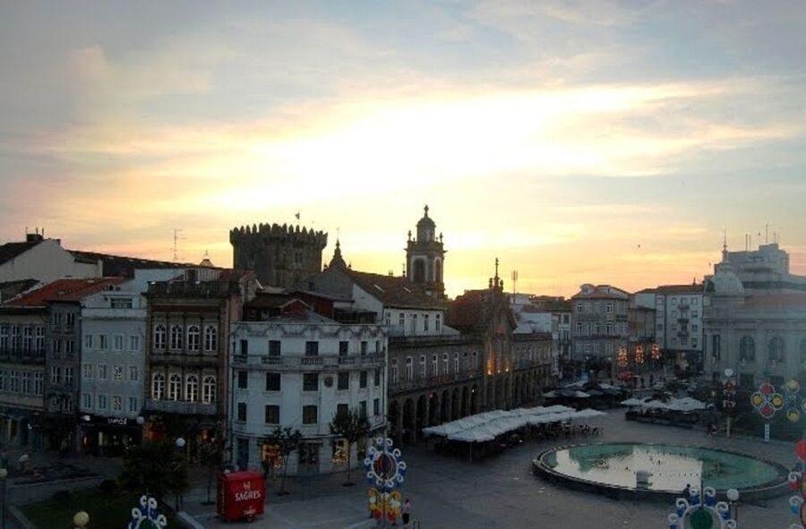 From Oporto: Braga Half-Day City Tour - Bom Jesus do Monte: the scenic and spiritual centerpiece