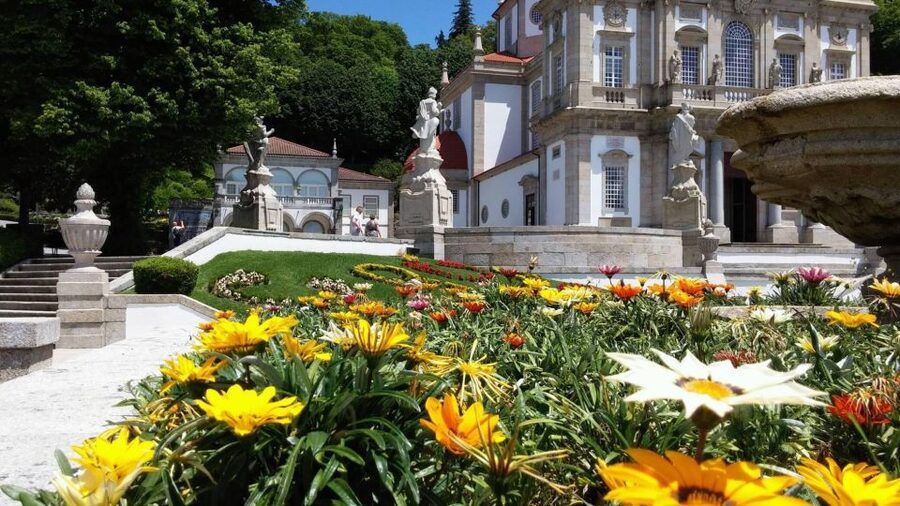 From Oporto: Braga Half-Day City Tour - Pickup from Porto and the small-group advantage