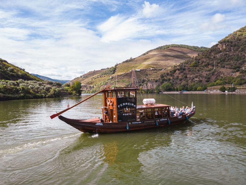 From Pinhão: Douro Valley Rabelo Boat Tour with Audio Guide - Making sense of the audio guide