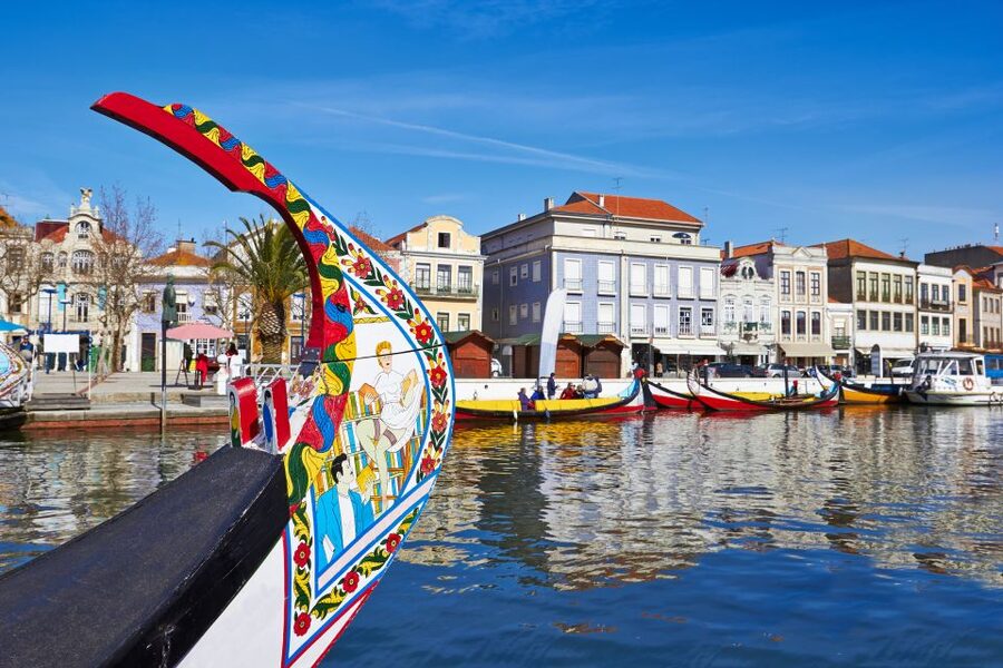 From Porto: Aveiro Half-Day Tour with 1-Hour Cruise - What the moliceiro boat adds