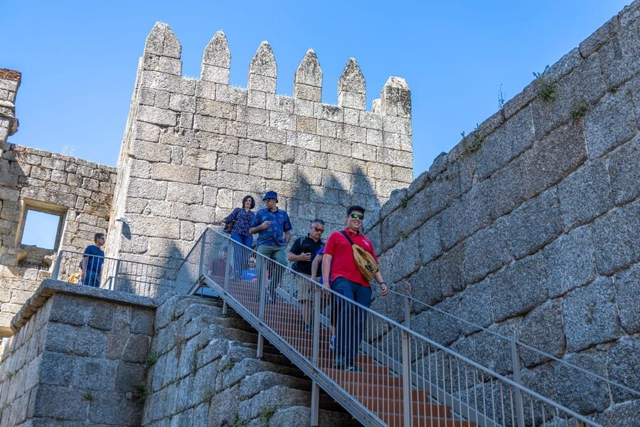 From Porto: Braga and Guimarães Full-Day Trip - What the guide and driver add to the day