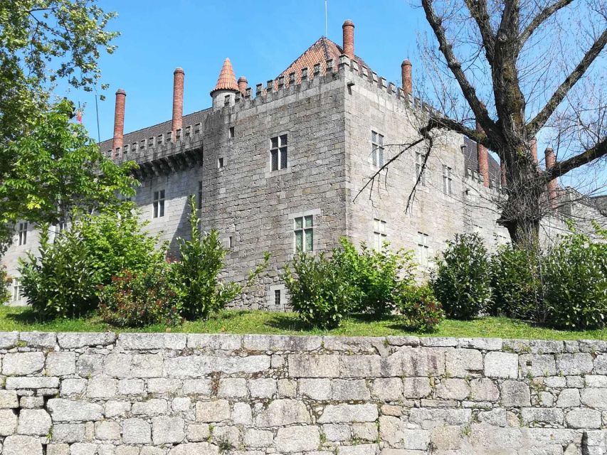 From Porto: Braga and Guimarães Small Group Tour with Lunch - Should you book it?