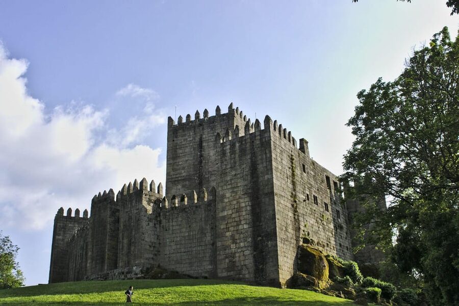 From Porto: Braga & Guimarães Day Trip with Lunch - Why Braga and Guimarães make a strong pair