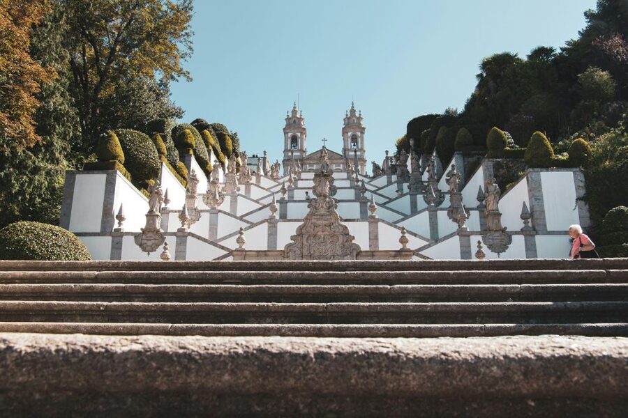 From Porto: Braga & Guimarães with Lunch Small Group Tour - The ride from Porto to Braga