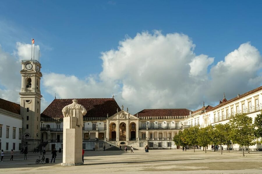 From Porto: Fátima and Coimbra Tour - Lunch on Your Own After Fátima