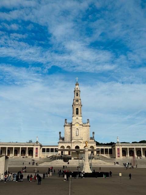 From Porto: Fátima and Coimbra Tour - The Ride South in an Air-Conditioned Minivan