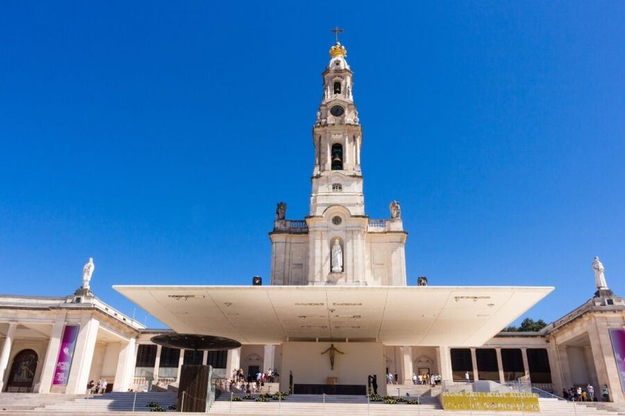 From Porto: Fatima and Miracle of Santarem Private Day Tour - Entering the Sanctuary of Our Lady of Fatima