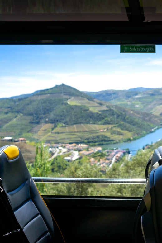 From Porto: Full-Day Douro Valley & Wine Tour with Lunch - The return ride keeps the day moving