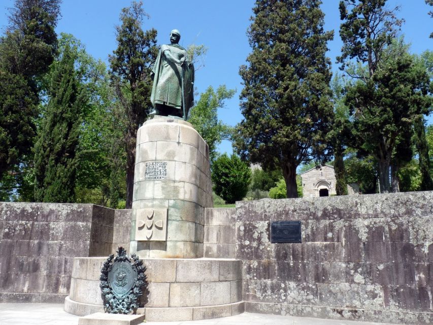 From Porto: Full-Day Trip of Minho Region - Braga Cathedral and a 90-minute lunch break