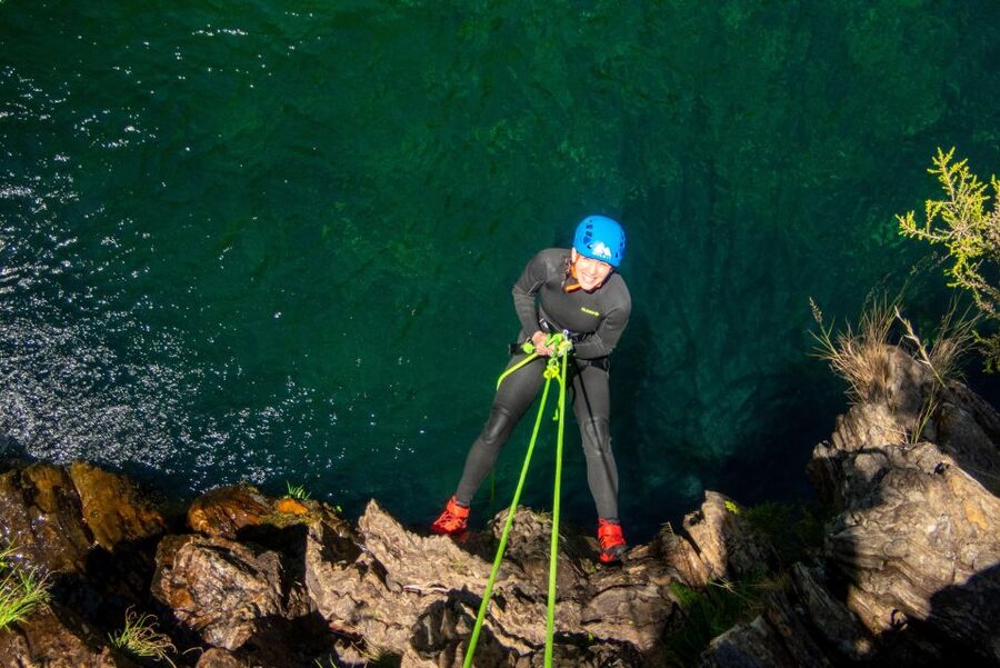 From Porto: Guided Canyoning Tour in Arouca Geopark - What the four-hour canyoning route feels like
