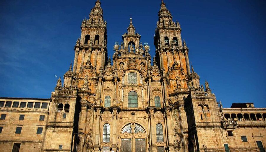 From Porto: Santiago de Compostela Cathedral Private Tour - Why Santiago makes this an appealing day trip from Porto