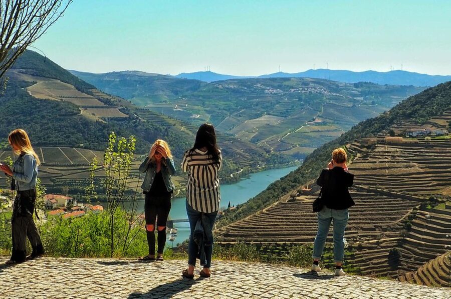 From Porto: Small-Group Douro Valley Wine Tour Lunch & Boat - Why this Douro day feels different