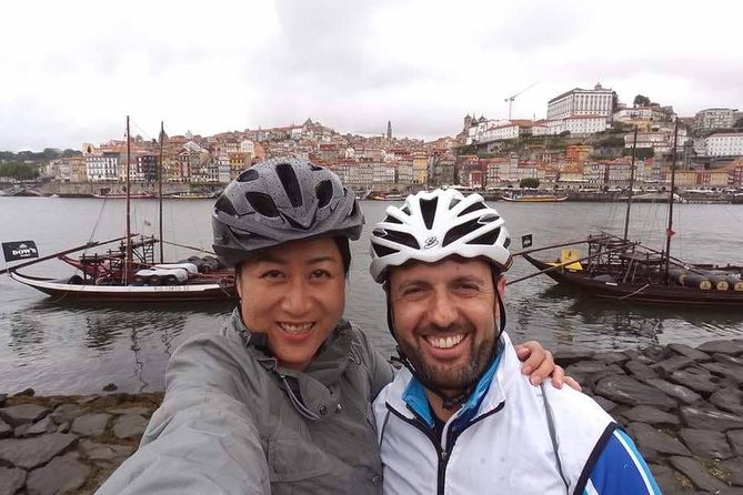 From Porto with view to Gaia: Private Bike Tour #DuckSideOfPorto - Riding through Massarelos and the Confraria das Almas do Corpo Santo