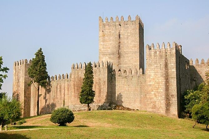 Full-Day Braga & Guimarães Guided Semi-Private Tour with Lunch from Porto - Guimarães Castle and Portugal’s early story