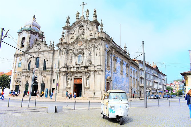 Full-Day Private Tuk Tuk All Around Porto - São Bento Station and the tiled center