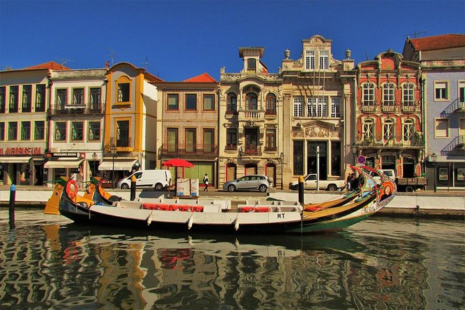 Full Day Tour from Porto to Coimbra and Aveiro with River Cruise - Costa Nova and the fishing village stop