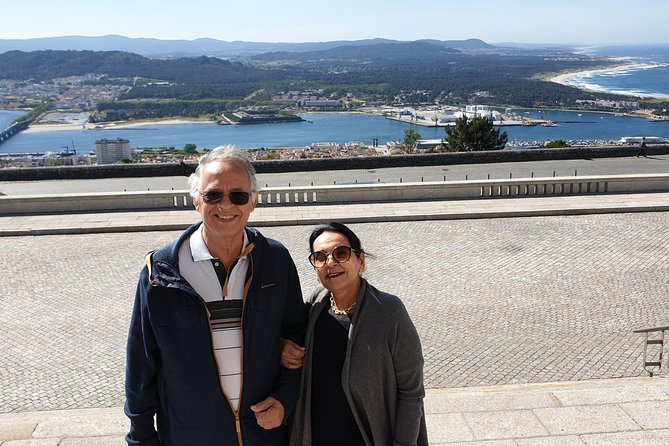Green Wine Ponte Lima Region-Small Group tour-Lunch,Wine Tastings - Santa Luzia and the view over Viana do Castelo