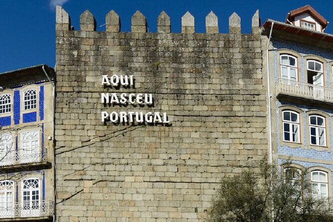 Guimarães & Braga Port Private Tour with Lunch and Green Wine - Who will get the most from this tour?