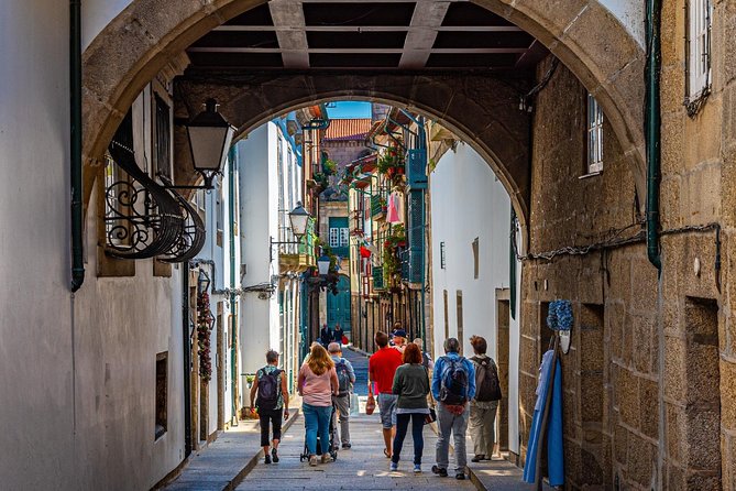 Guimarães: Half Day Private Tour from Porto - São Miguel do Castelo and Portugal’s baptism story