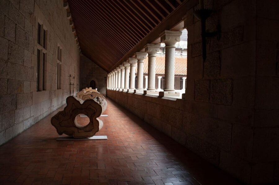 Guimarães: Palace of the Dukes of Bragança Entry Ticket - Reading the collections through daily life