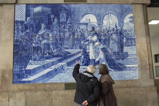 Half Day City Tour with Six Bridges Cruise and Wine Tasting - São Bento Station’s blue-and-white story
