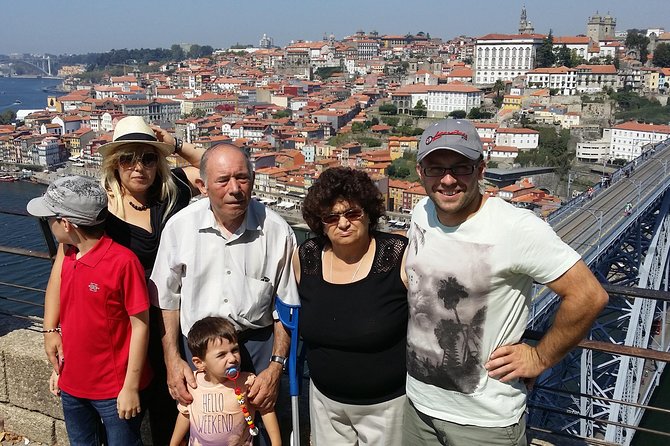 Half Day Porto & Beach Side Small-Group Tour- Different Tastings - The Douro meets the Atlantic at Foz