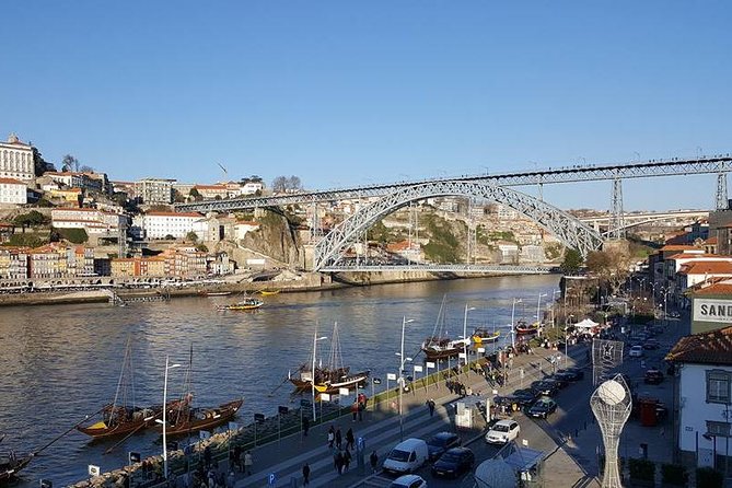 Half-day small group tour of Porto city with wine tasting - Clérigos Tower, Church, and the busy center