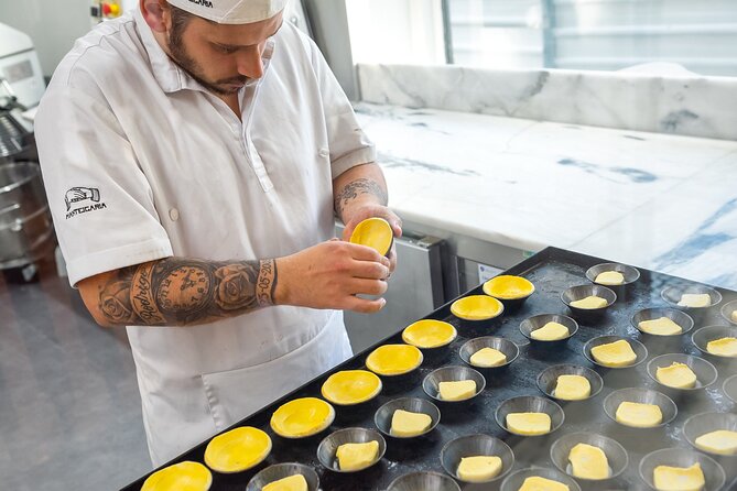 Half-Day Walking Tour Tasting Local Food in Porto - What the drinks add to the value