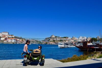 Highlights of Porto on a glamorous sidecar – Half Day