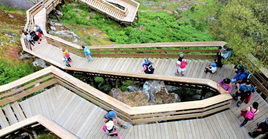 Leave Porto and go hiking in the Paiva Walkways, Arouca - Paiva Gorge, waterfalls, and the Vau river beach