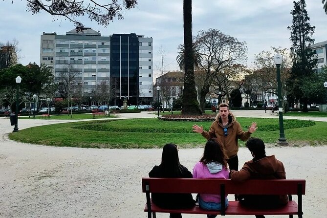 LGBTour Porto: Walk through Porto, discover the LGBTQIA+ History - Campo 24 de Agosto and the first Pride march