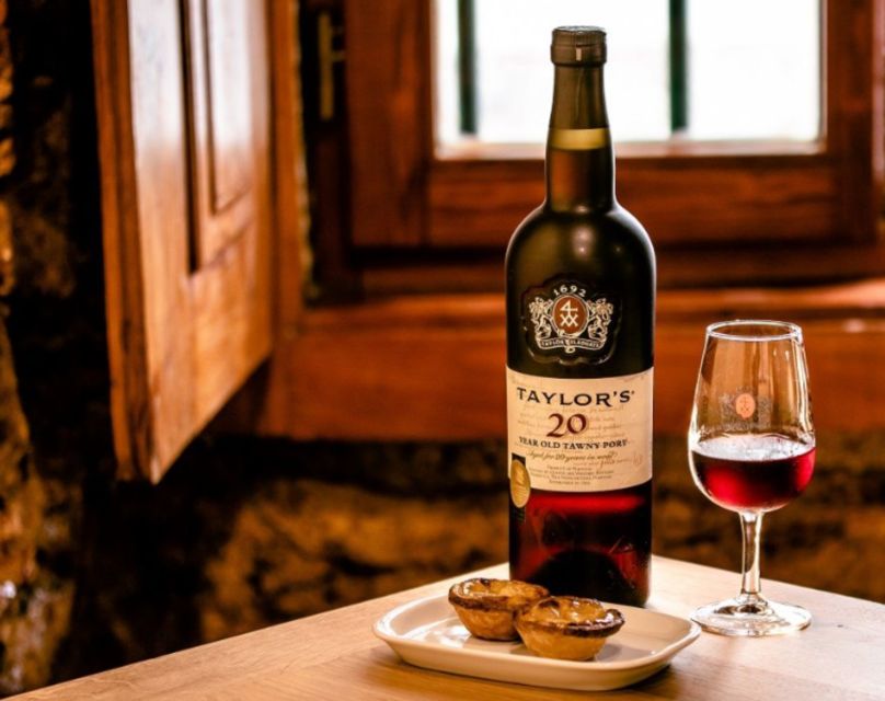 Lisbon: Port Wine Tasting at Taylor’s Shop and Tasting Room - What happens when you arrive in Alfama