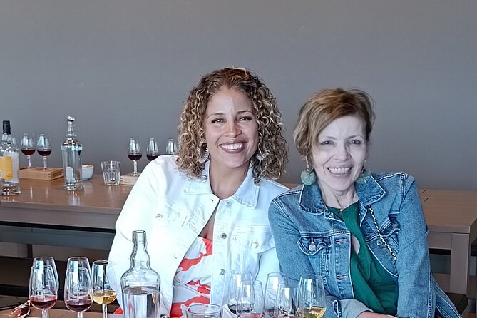 Lunch and Wine Tasting in the Douro Valley Region - What Ivo Lobo adds to the day