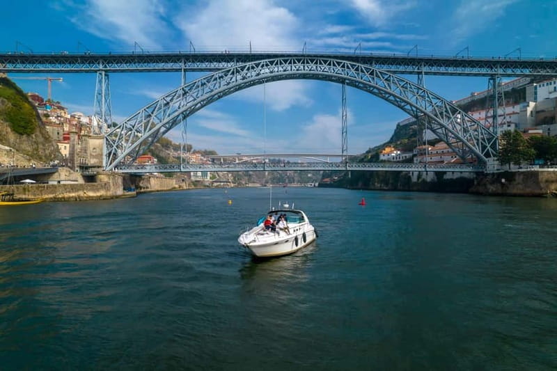 Luxury Douro Yacht Tour: Scenic Views & Complimentary Drinks - My verdict: a peaceful splurge with a clear purpose