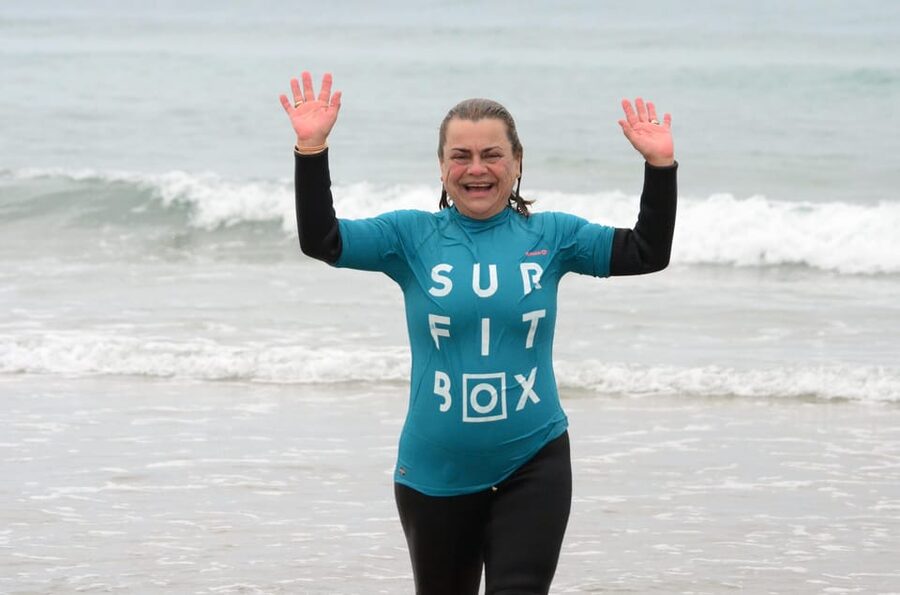 Matosinhos: Best surf Lesson with all equipment - Who will enjoy this most
