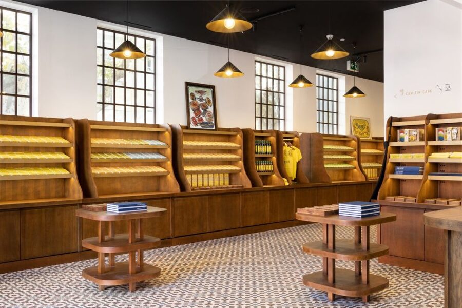 Matosinhos: Conservas Pinhais Factory Tour - Guide Quality and the Human Side of Pinhais
