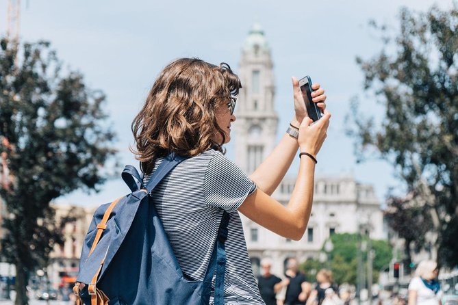 Mobile Photography through Porto hidden streets - What you will learn with your phone
