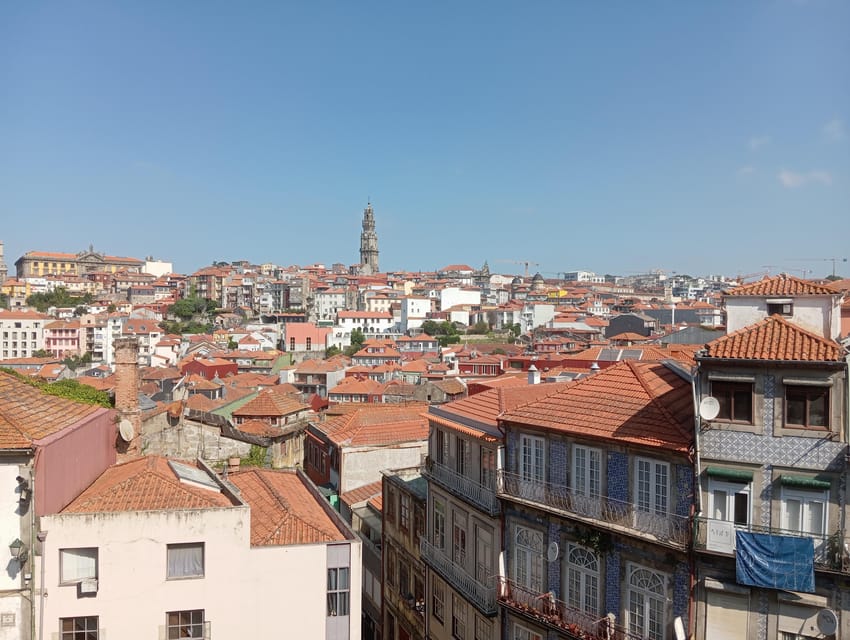 Monumental and historical Oporto with the Stock Exchange Palace - From the upper city to Ribeira and the bridges