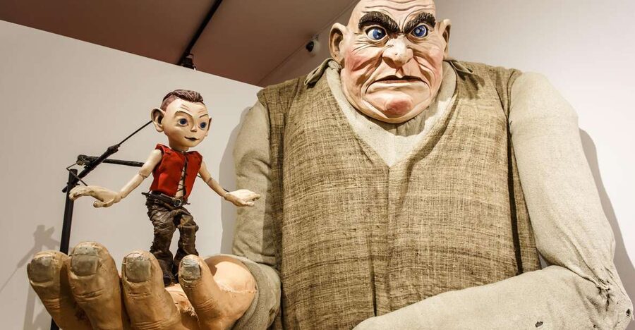 Museu das Marionetas do Porto - From display cases to the stage