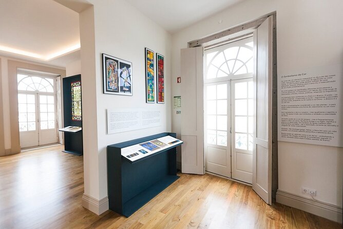 Museu do Vitral Entry Ticket with Wine Tasting - Is the $12 price good value?