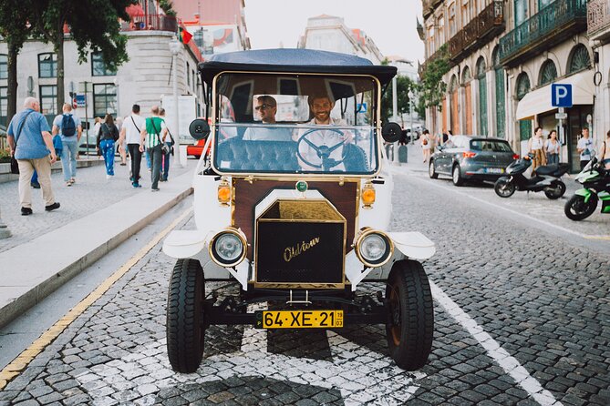 Old City Tour - Rua Escura and Rua da Vitória: a taste of old Porto