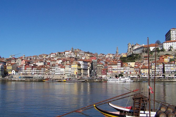 Oporto Airport Private Departure Transfer - Choosing the right vehicle for your group