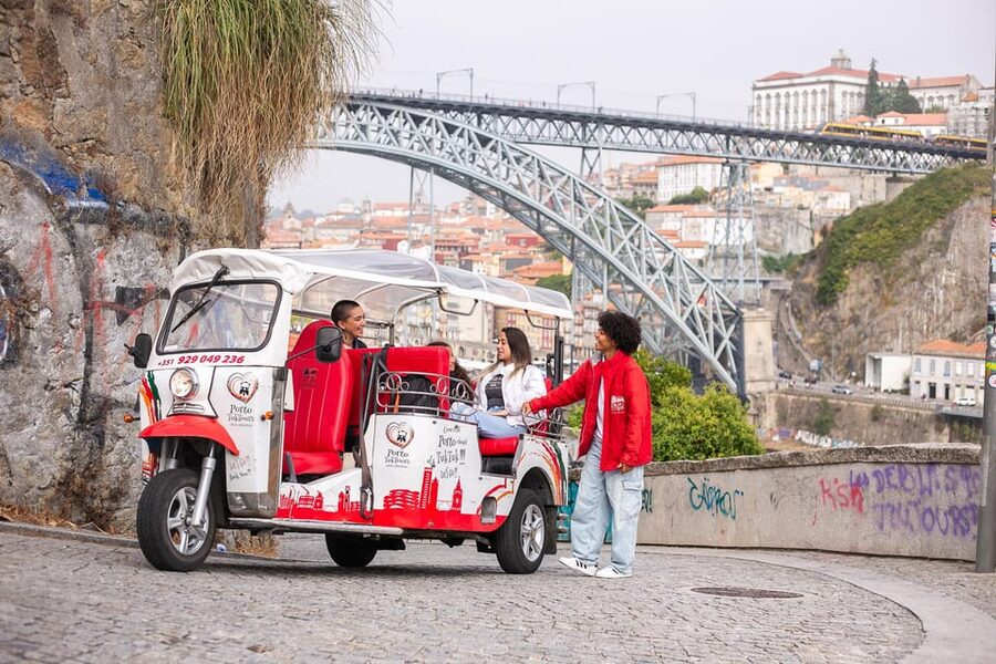 Oporto Tuk-Tuk Tour: Fast, Fun & Flexible – 1H to Full Day! - The longer route to Foz and the Atlantic
