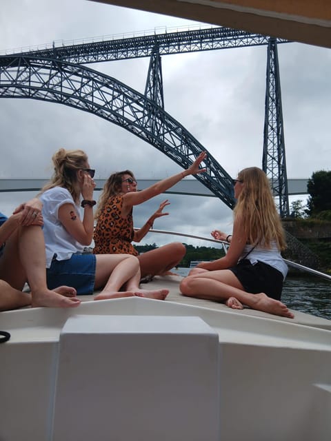 Passeio Barco 6 Pontes Douro com degustação vinho do Porto - Booking advice for a smooth evening