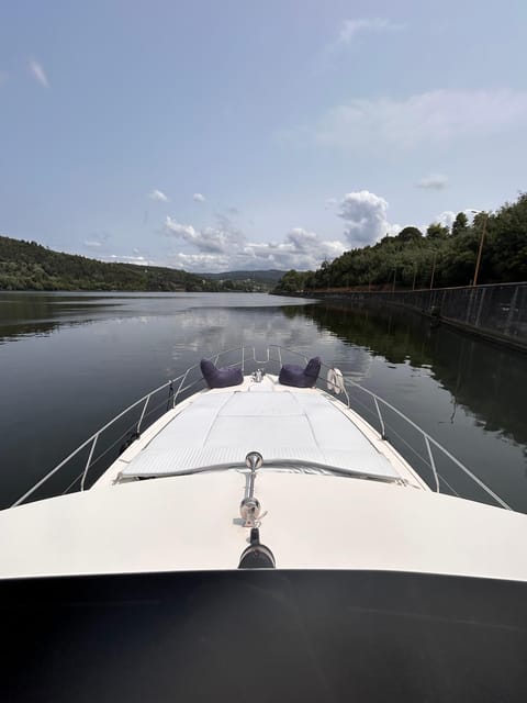 Passeio de barco rio douro inesquecível - Comfort on a small yacht