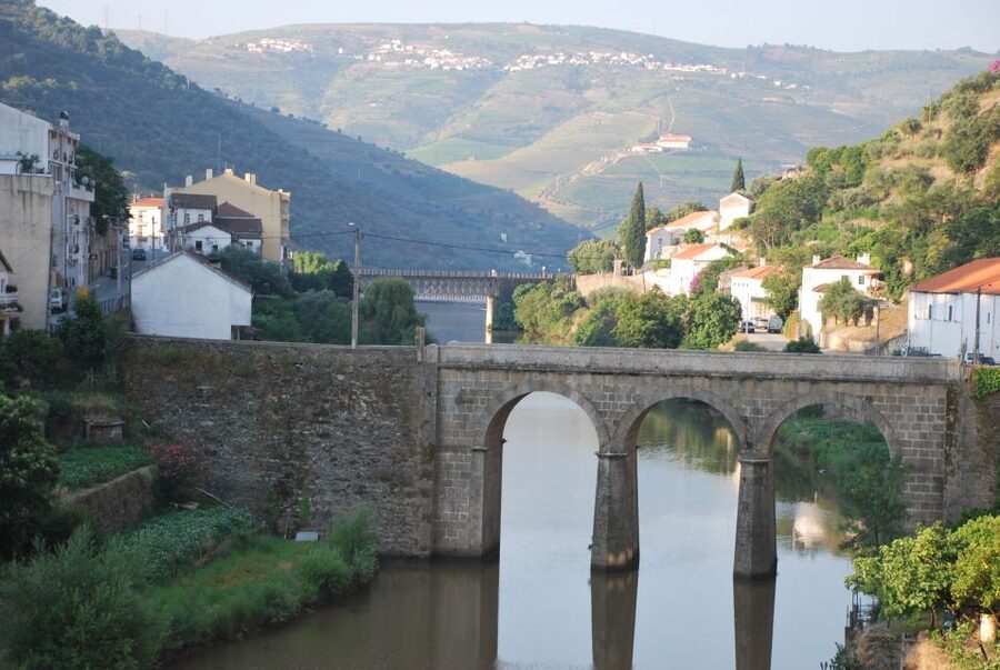 Pinhão: Douro Valley Rabelo Boat Tour and Kayak Experience - My verdict: book it if you want the Douro under your own power