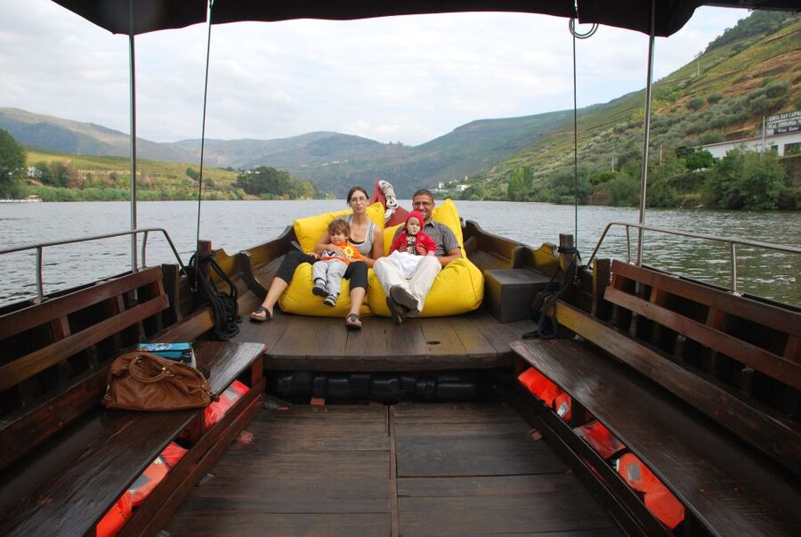 Pinhão: Private Rabelo Boat Tour along the River Douro - Why a Rabelo boat is the right way to see Pinhão