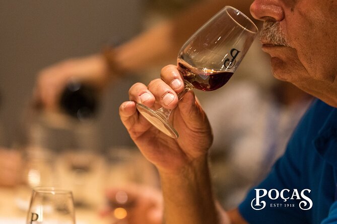 Poças Guided Visit and Wine Tasting of 2 DOC Douro & 1 Port Wine - Getting to the correct Poças entrance