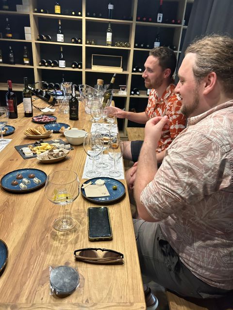 Port Wine class with 3 or 5 Port tasting and pairings - Food pairings that make the wine easier to understand