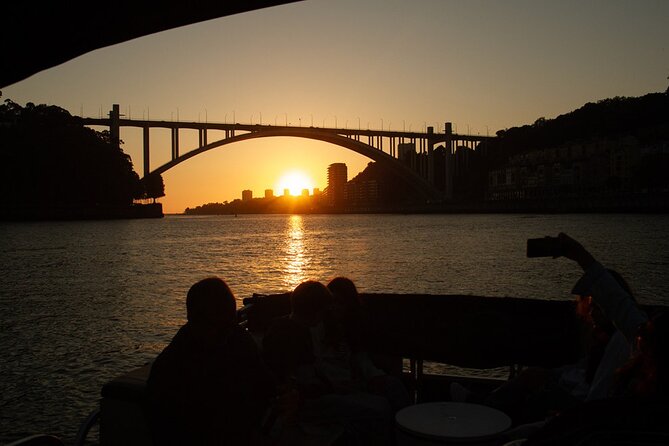 Port Wine Sunset Boat Tour - Seeing the Luís I Bridge from the water